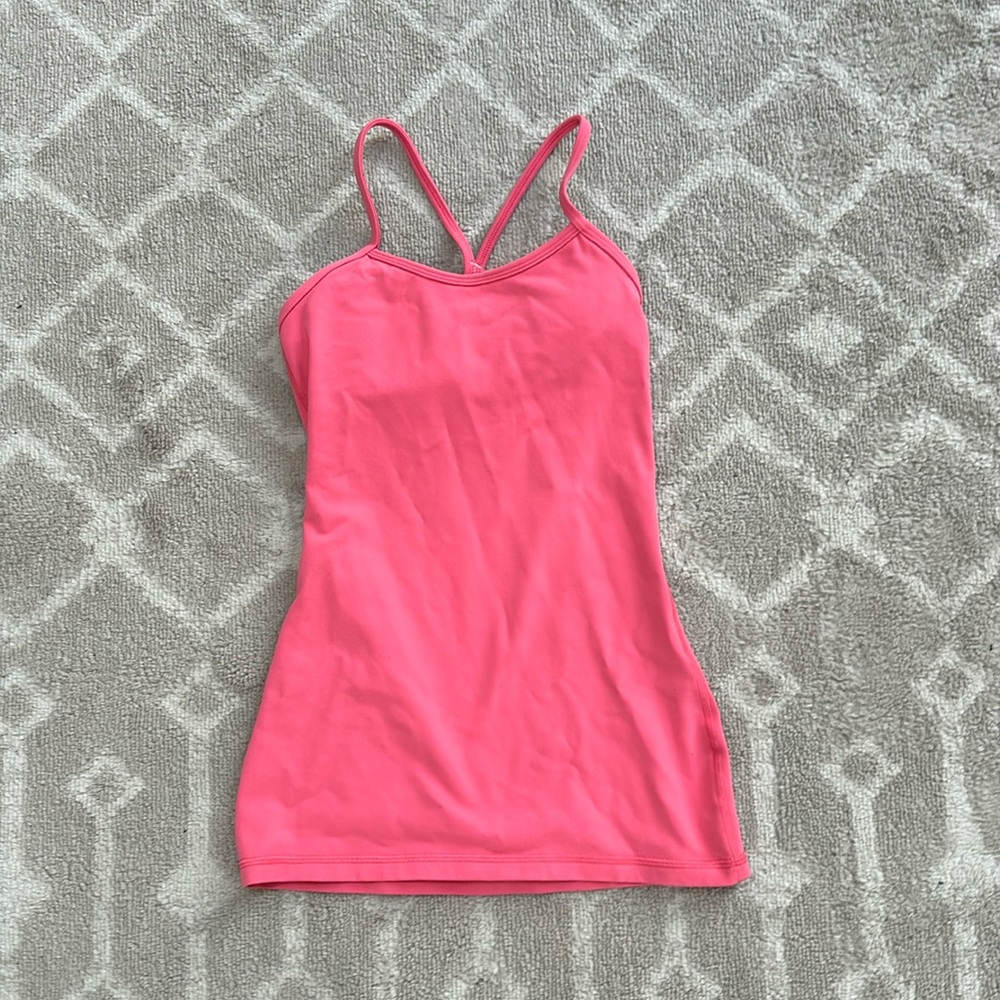 Super cute Lululemon workout tank top with built-in bra size 2